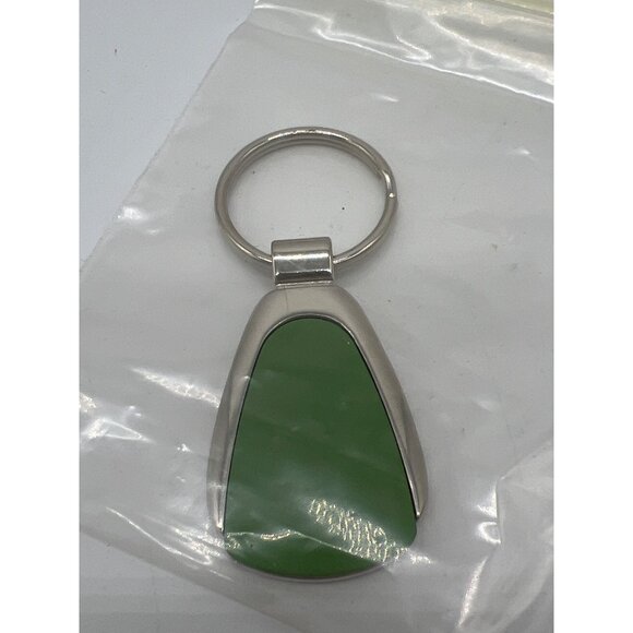 Sleek Metal Green Accent Keychain Accessory Professional Minimalist Design - Picture 2 of 4